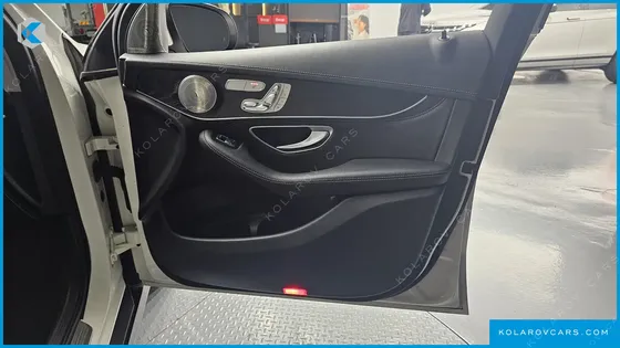 MERCEDES GLC-CLASS GLC220 D 4MATIC PREMIUM