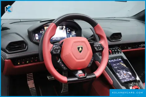 LAMBORGHINI HURACAN LP640-4 EVO SPYDER