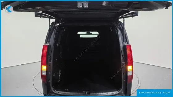 HYUNDAI STARIA CARGO 3-SEATER