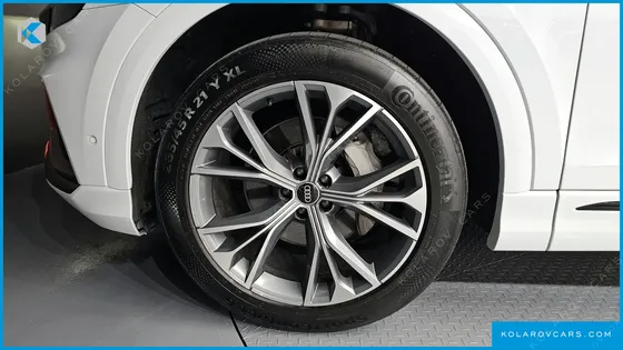 AUDI Q8 55 TFSI QUATTRO PREMIUM