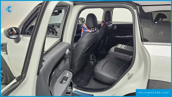 MINI COUNTRYMAN CLASSIC