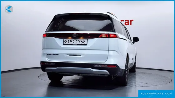 KIA CARNIVAL 9-SEATER PRESTIGE
