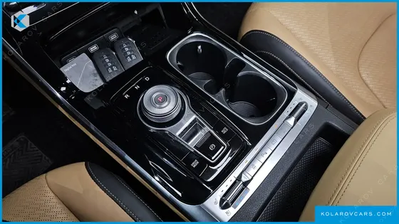 KIA CARNIVAL 9-SEATER SIGNATURE
