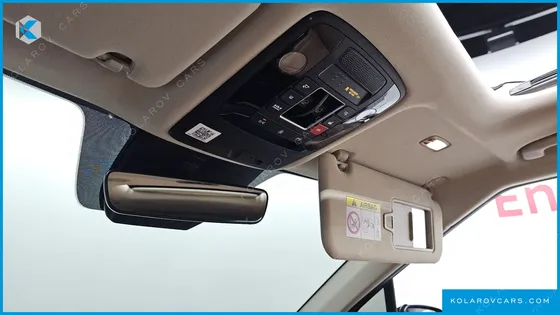 KIA CARNIVAL 9-SEATER SIGNATURE
