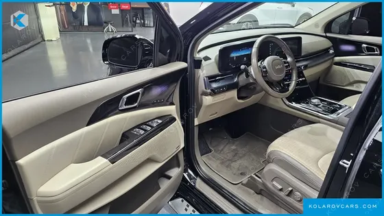 KIA CARNIVAL 9-SEATER HI-LIMOUSINE