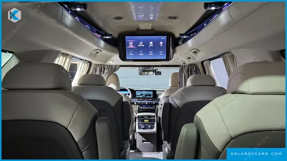 KIA CARNIVAL 9-SEATER HI-LIMOUSINE