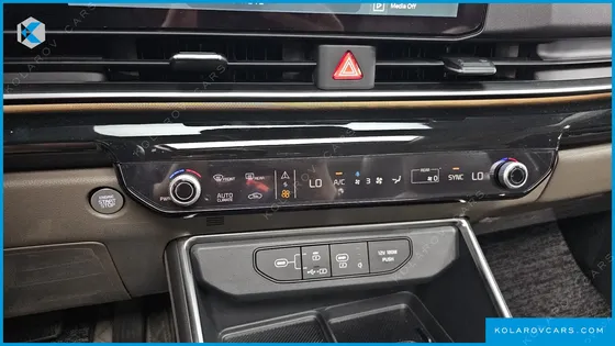 KIA CARNIVAL 7-SEATER GRAVITY