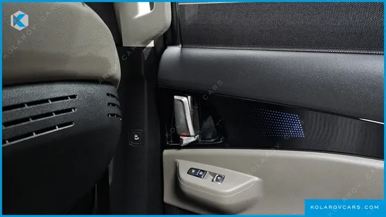 KIA CARNIVAL 9-SEATER GRAVITY