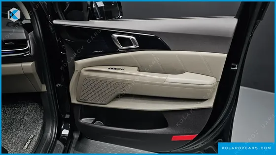 KIA CARNIVAL 9-SEATER GRAVITY