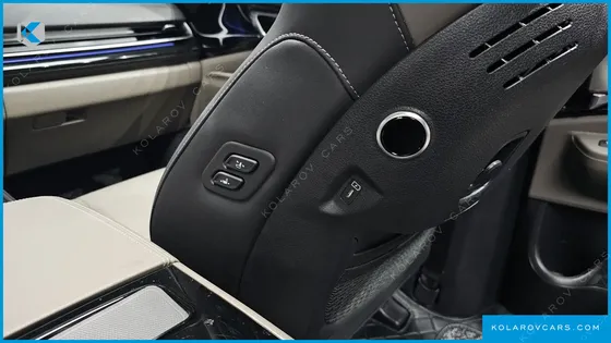 KIA CARNIVAL 9-SEATER GRAVITY
