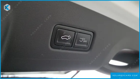 KIA CARNIVAL 7-SEATER SIGNATURE
