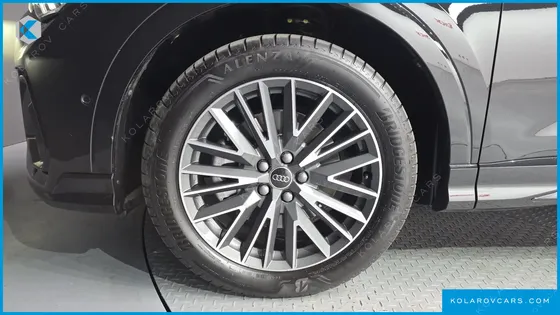 AUDI Q3 40 TFSI QUATTRO PREMIUM