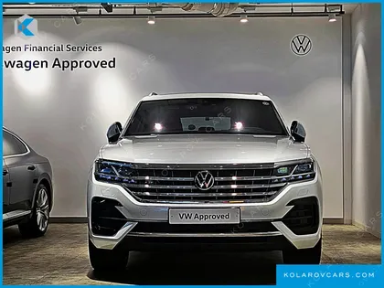 VOLKSWAGEN TOUAREG 3.0 TDI R-LINE