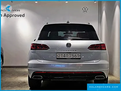 VOLKSWAGEN TOUAREG 3.0 TDI R-LINE