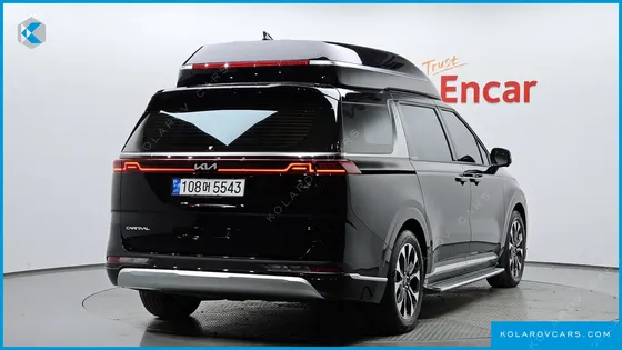KIA CARNIVAL 7-SEATER HI-LIMOUSINE