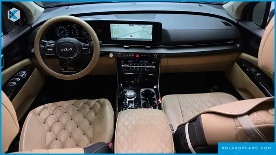 KIA CARNIVAL GASOLINE 7-SEATER SIGNATURE