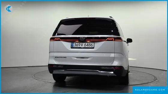 KIA CARNIVAL 9-SEATER SIGNATURE