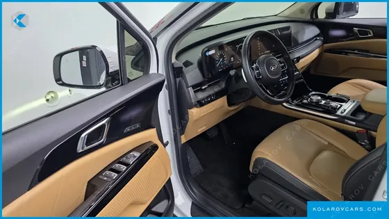 KIA CARNIVAL 9-SEATER SIGNATURE