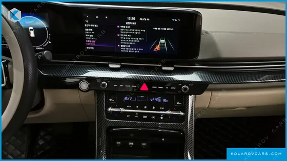 KIA CARNIVAL 7-SEATER HI-LIMOUSINE