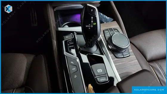 BMW GRAN TURISMO (GT) 620D M SPORT