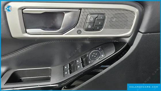 FORD EXPLORER 3.0 PLATINUM 4WD