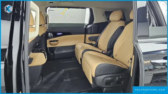 KIA CARNIVAL 7-SEATER SIGNATURE