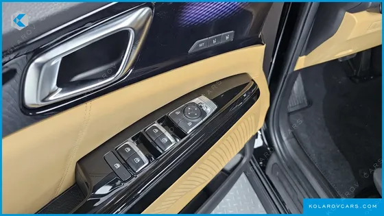 KIA CARNIVAL 7-SEATER SIGNATURE