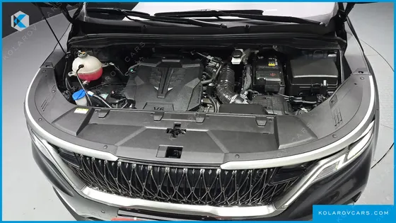 KIA CARNIVAL GASOLINE 9-SEATER PRESTIGE