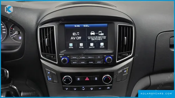 HYUNDAI STAREX VAN 5-SEATER
