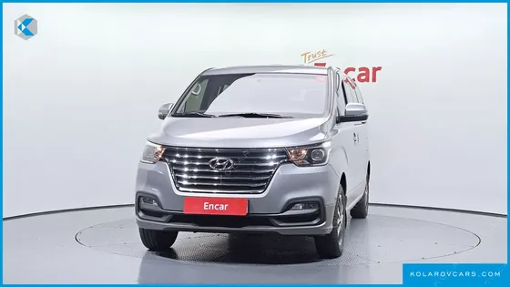 HYUNDAI STAREX 4WD URBAN 9-SEATER