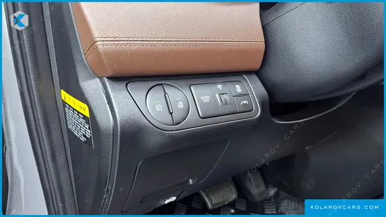 HYUNDAI STAREX 4WD URBAN 9-SEATER