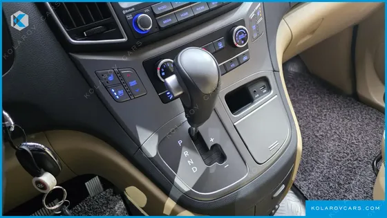HYUNDAI STAREX CAMPING CAR