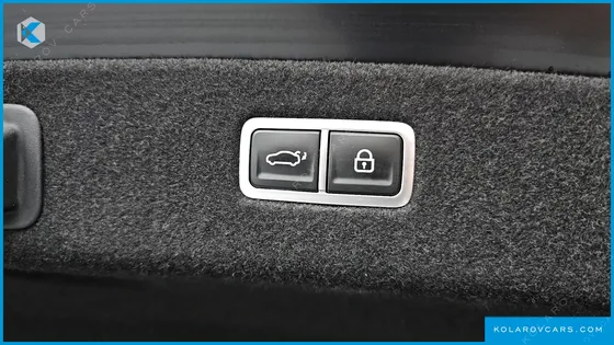GENESIS G90 GASOLINE 3.5 TURBO E-S/C AWD LWB