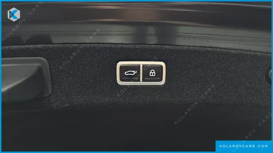GENESIS G90 GASOLINE 3.5 TURBO AWD