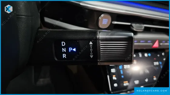 HYUNDAI GRANDEUR PREMIUM