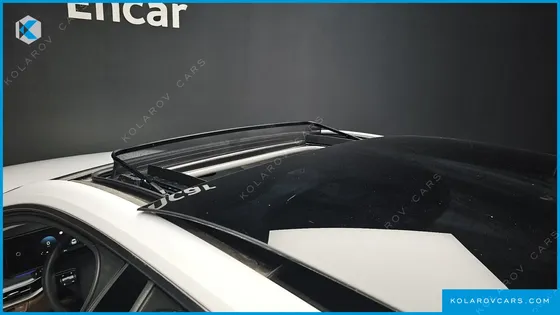 HYUNDAI GRANDEUR PREMIUM