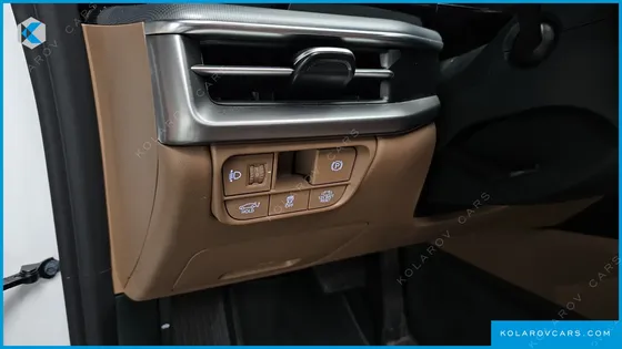 HYUNDAI GRANDEUR PREMIUM