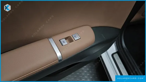 HYUNDAI GRANDEUR PREMIUM