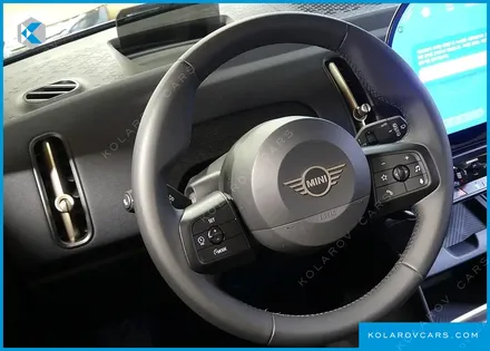 MINI COUNTRYMAN ALL4 ESSENTIAL