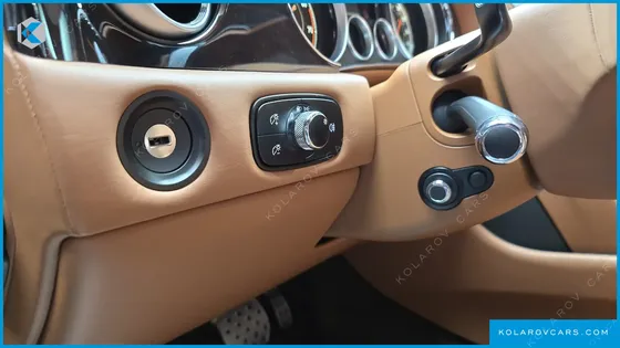 BENTLEY FLYING SPUR 4.0