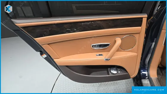 BENTLEY FLYING SPUR 4.0
