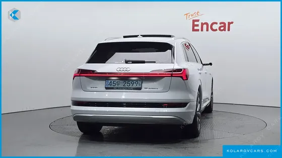 AUDI E-TRON 55 QUATTRO