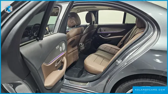 MERCEDES E-CLASS E300 AMG LINE