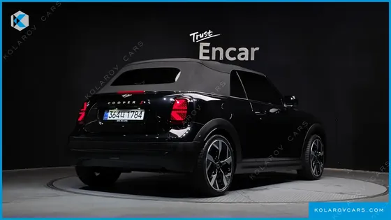 MINI COOPER CONVERTIBLE FAVOURED