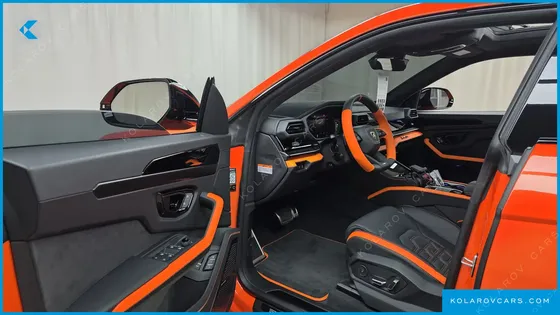 LAMBORGHINI URUS 4.0 V8 SE