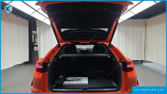 LAMBORGHINI URUS 4.0 V8 SE