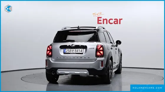 MINI COUNTRYMAN CLASSIC PLUS LAUNCH PACK