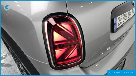 MINI COUNTRYMAN CLASSIC PLUS LAUNCH PACK