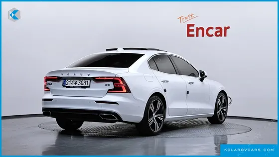 VOLVO S60 B5 INSCRIPTION