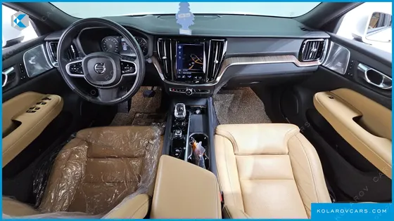 VOLVO S60 B5 INSCRIPTION